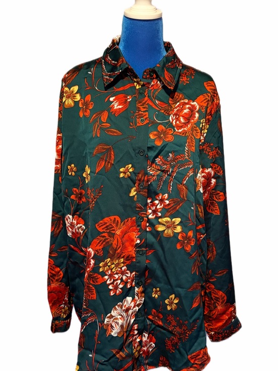 PrettyLittleThing Tops - PrettyLittleThing Emerald Green Floral Oversized Shirt Blouse Size 8